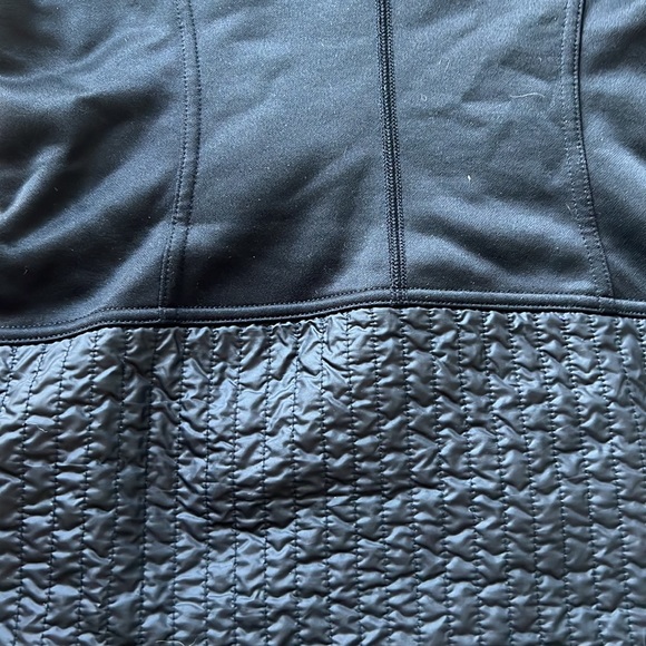 The North Face black shell lightweight jacket! - Picture 8 of 11